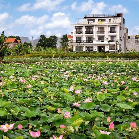 Lotus Hotel Ninh Binh Exterior foto