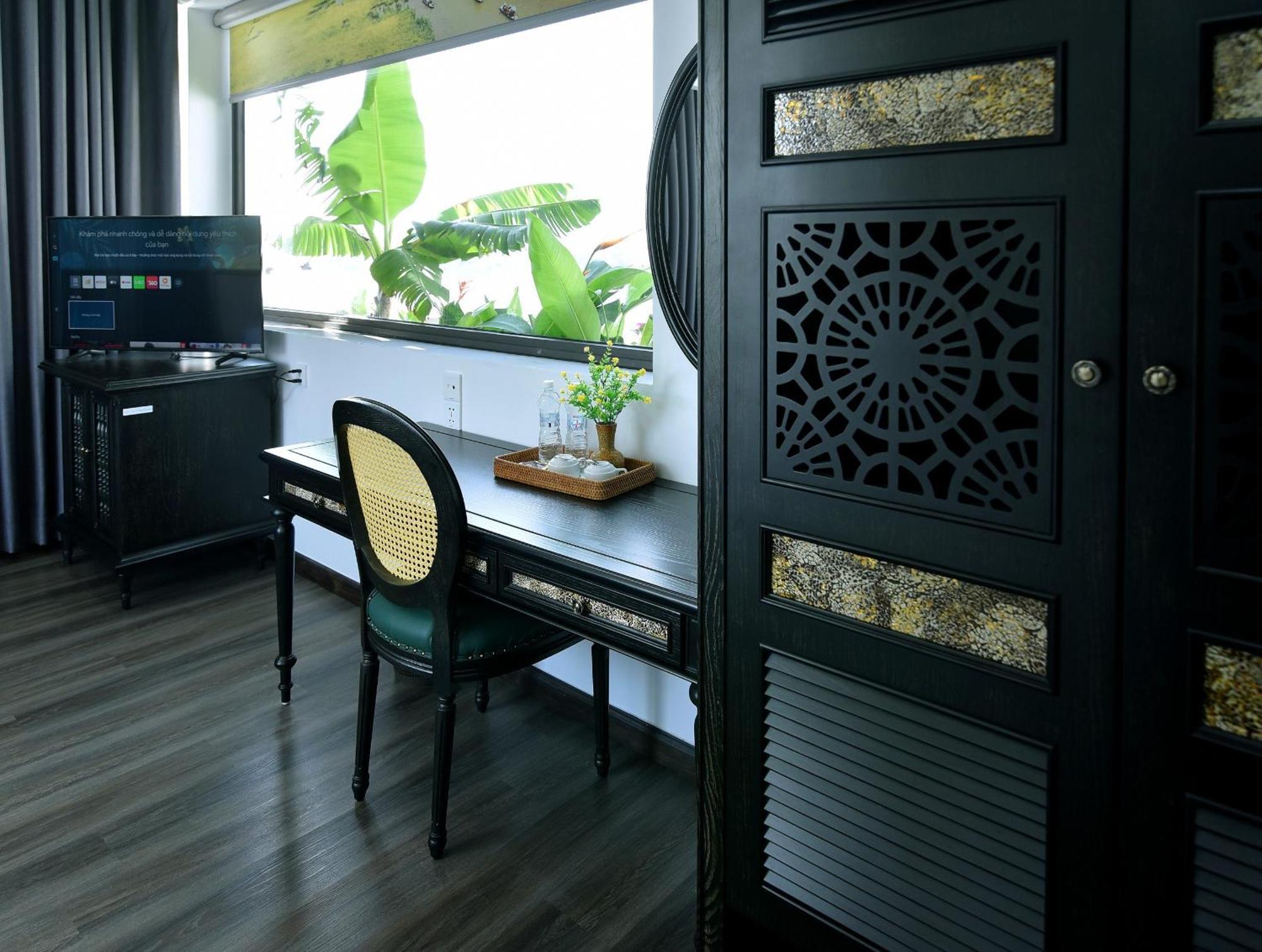 Lotus Hotel Ninh Binh Exterior foto